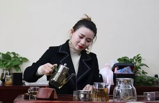 从"梦想开始的地方"起航丨从0到46万"粉丝",她仅用了3个月_殷开莉