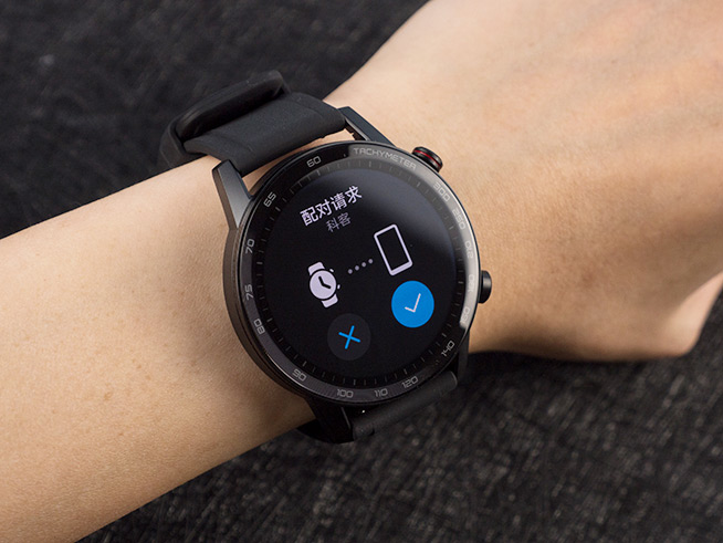 荣耀magicwatch2体验专业健康管家续航令人印象深刻