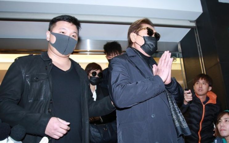 高以翔去世仅5天,生前写真集,签名照被拍卖价格离谱达数万元_遗体