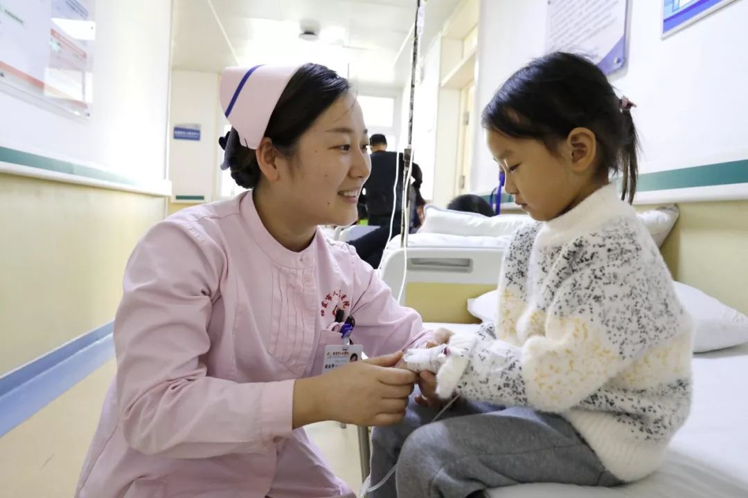 儿科小患者持续增多!这类疾病高发期来临,栖霞家长们注意!