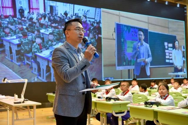 沙面小学副校长黄宏杰说,毕节第六小学与沙面小学是手拉手单位,定期