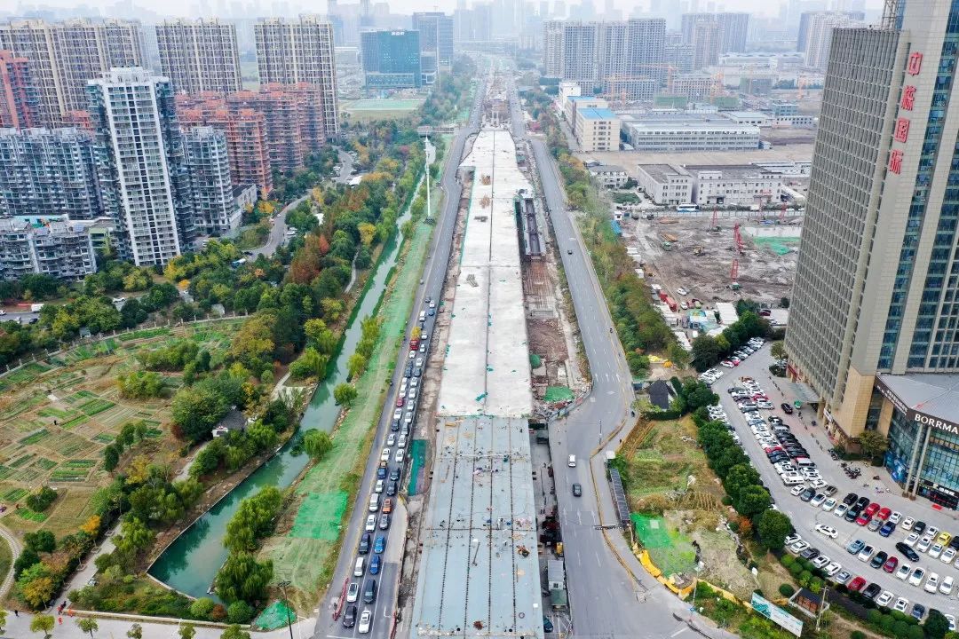 不过这些路段将全封闭施工_金城