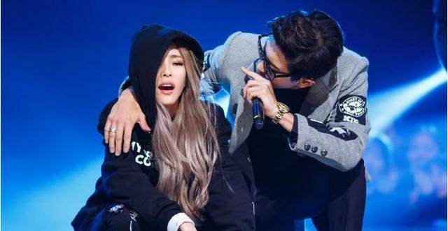 能唱哭人的女rapper,热门韩剧ost演唱者,还有自己的时尚宝典?_heize