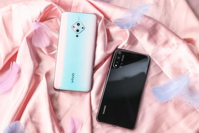 用vivo s5自拍,为什么小姐姐会觉得自己就是女神呢?_nova