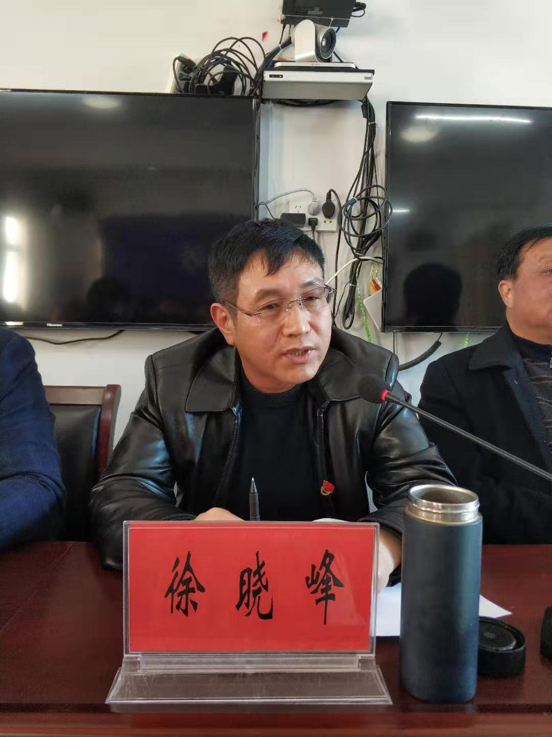 新蔡县余店镇召开县委第五巡察组巡察余店镇二宋庄等六个村情况反馈会
