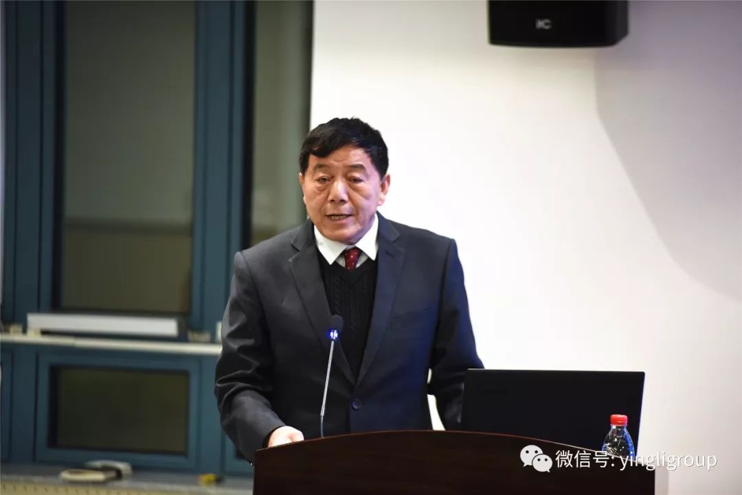 北京师范大学保定实验学校校长李连江发表致辞