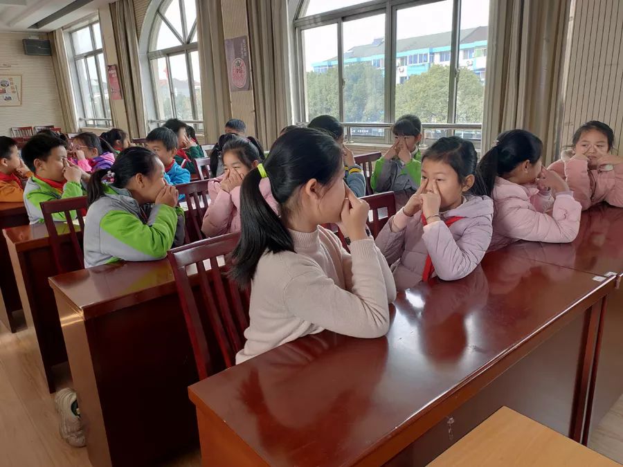 【开济|主题活动】 保护眼睛  从做好眼保健操开始 ——头桥小学举行