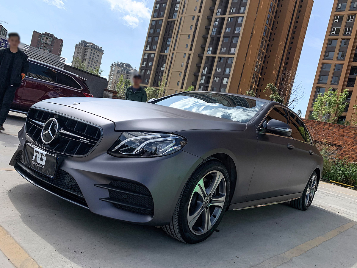 奔驰e260车身改色rg瑞集改色膜云南昆明加盟店出品