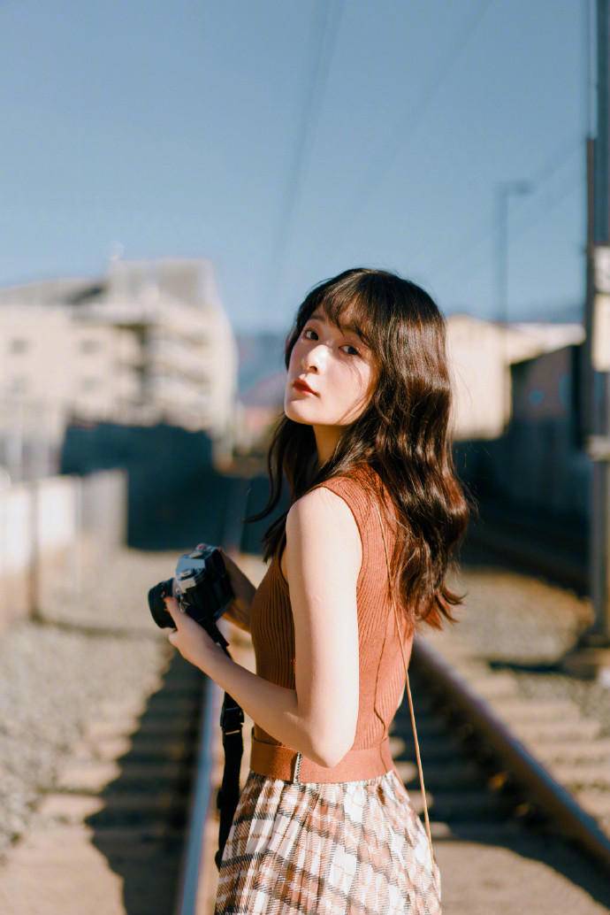 长江七号中的假小子变校花小霸王成网红肥仔暴龙也是反串