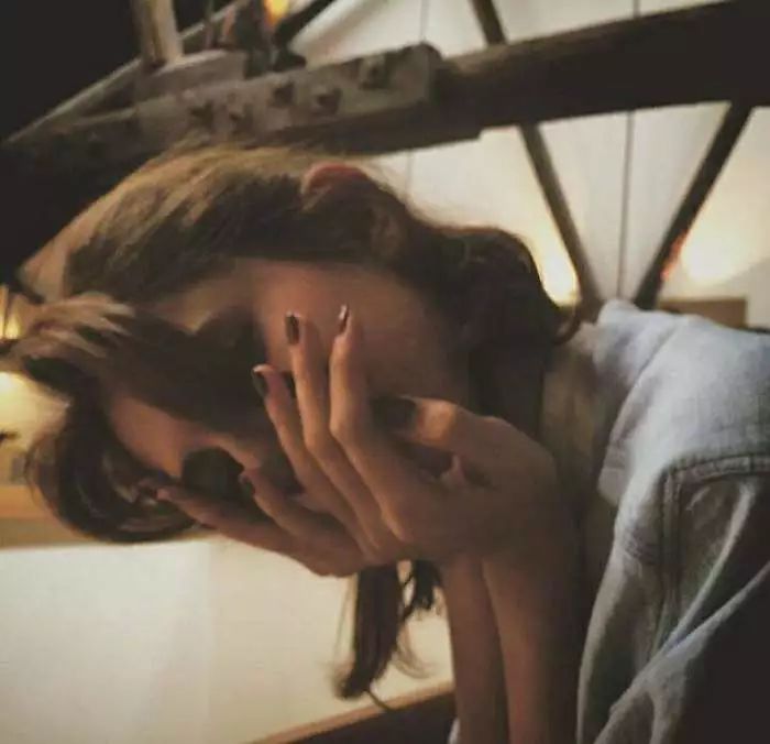 爱人的头颅应该高挂在城墙总好过让他流浪在别人身旁我的文章应该在你