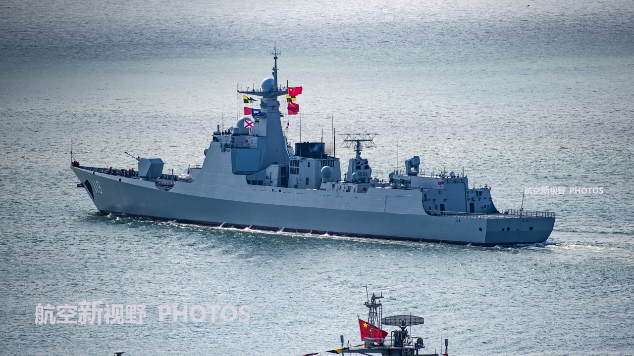 海军过气网红052d119贵阳号导弹驱逐舰大连造船厂的处子作