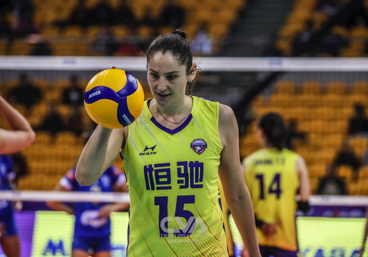 女排世俱杯关键战:广东恒大再遇强敌,科舍列娃对轰埃格努!
