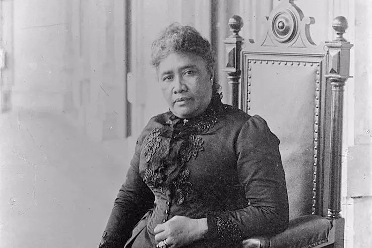 夏威夷末代女王利留卡拉尼多次政变后的夏威夷,俨然已经成为"一个嫁期