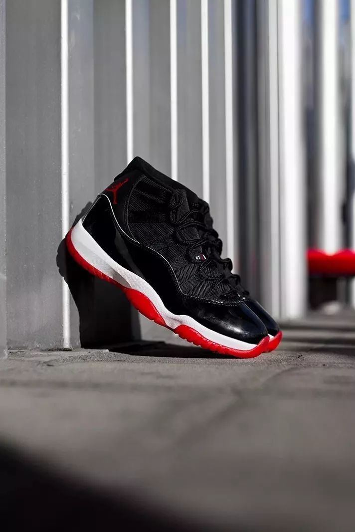 aj11黑红实物上脚美照你还有什么理由不冲