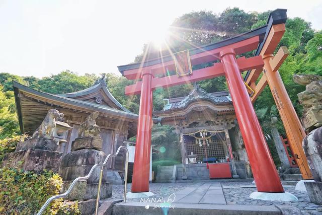 原创日本的这个神社是日本人祈福必到的地方风景极为优美