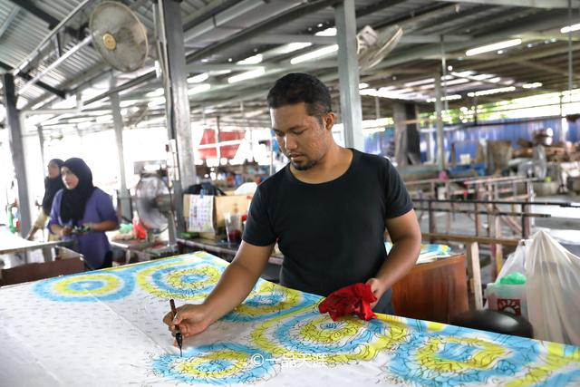 如此神奇的巴迪布蜡染胡描乱画都很好看