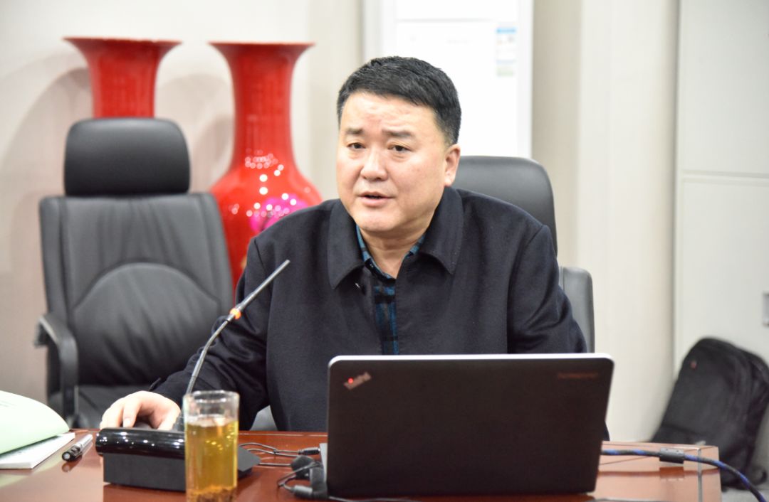 陕西钢铁研究院体系研究员陈骁作了题为《中国钢铁行业兼并重组态势