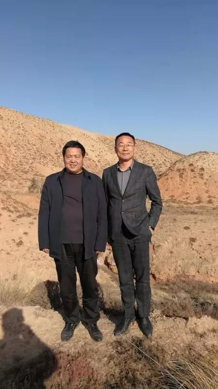 认真务实果玩董事长张德中亲临新疆石河子基地考察