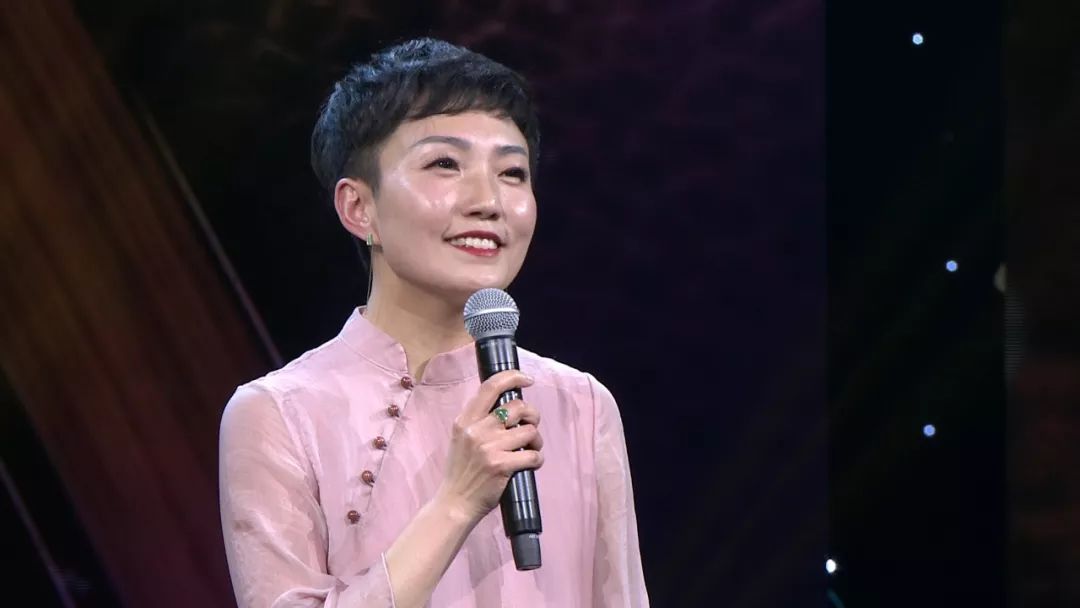 朗诵嘉宾曹晓燕本期预告天水,因"天河注水"的美丽传说而得名.