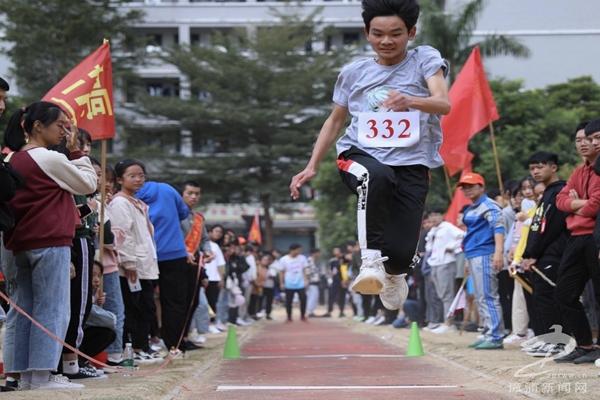 漳浦道周中学2019校园文化艺术节暨第十四届田径运动会(图2)