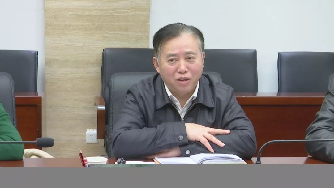 厅长黄筑筠分别为高新区及贵州汇泽科技有限公司颁发贵州省服务外包