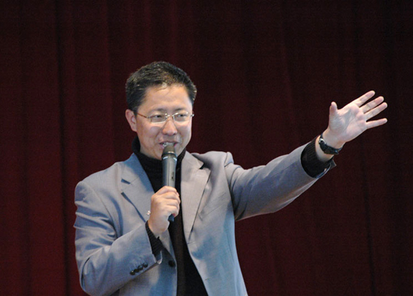 李阳被妻子原谅后首次回应发文道歉家暴行为获网友力挺