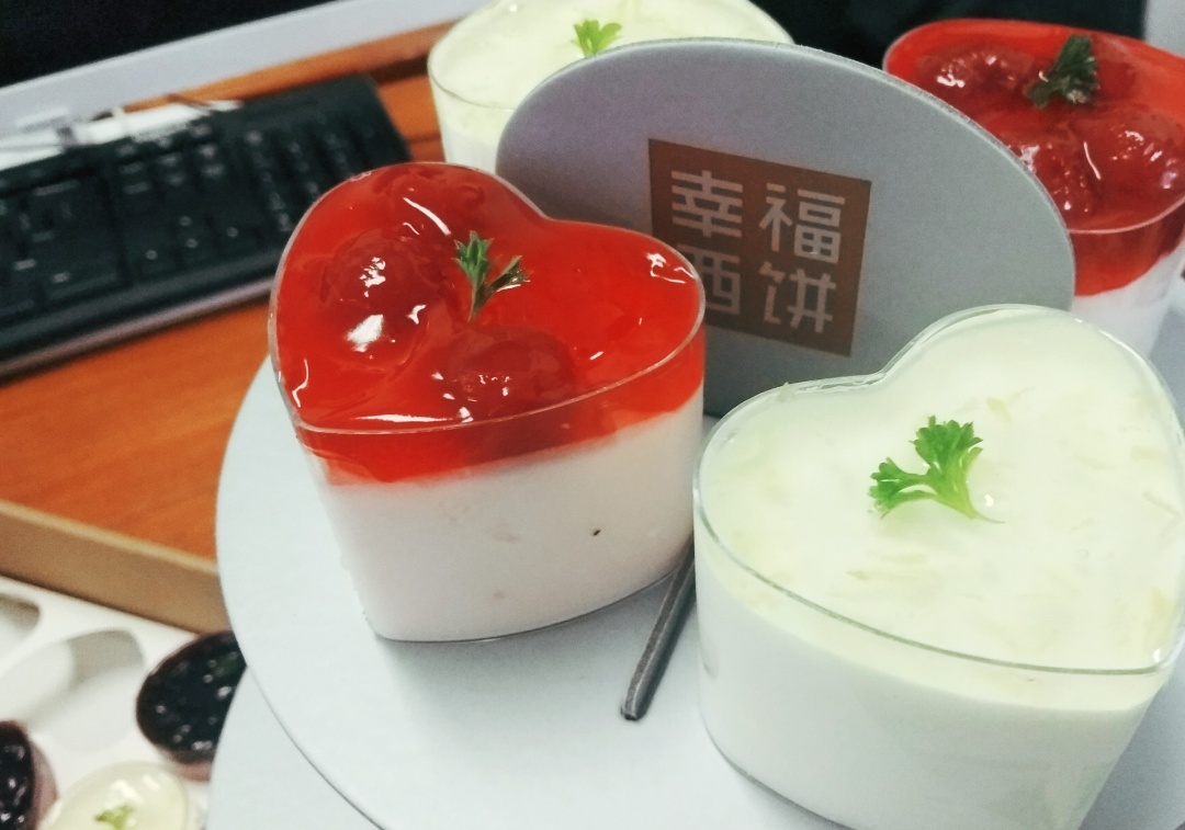 阿多比设计开班仪式他们居然偷偷给学员准备了这个