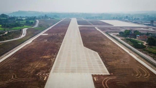 6,潼南机场原计划潼南建设通用机场,今年的市级重点建设项目公示为