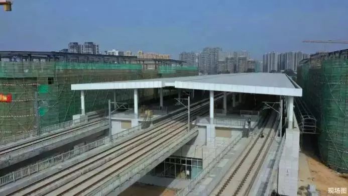广清城轨·清远站  另一边,作为广清城轨终点的清远站,也已基本完成了
