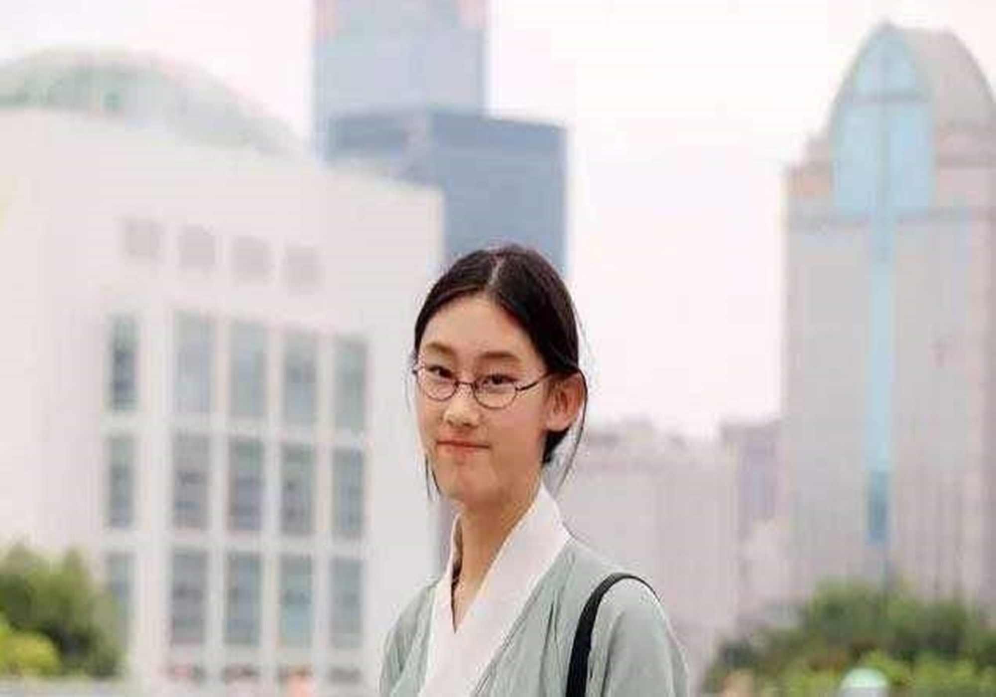 武亦姝,杨晨煜:"00后清华学霸"的父母,在这些地方特别"狠"
