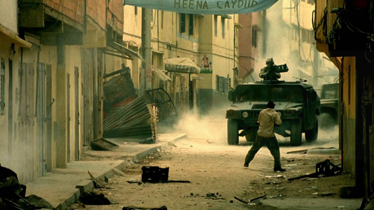 12月4日美国维和部队进索马里1992年黑鹰坠落美军歼灭10倍敌人