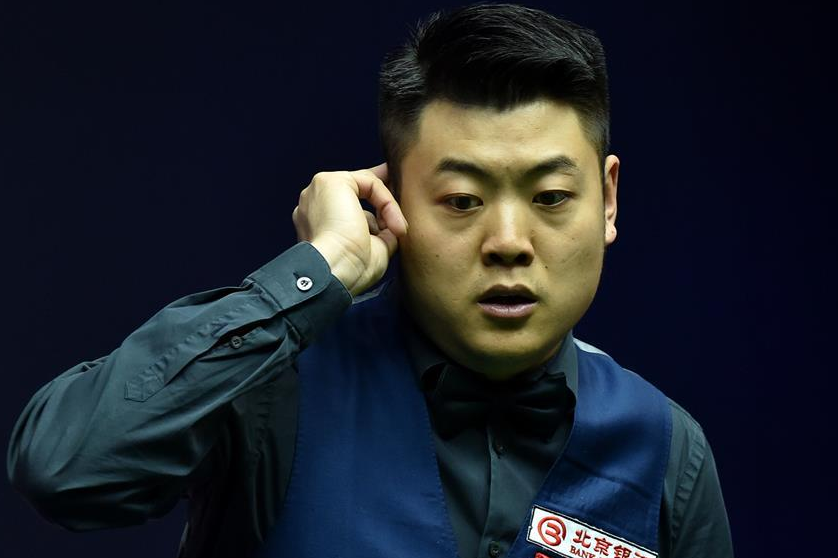 英锦赛-梁文博6-4胜沙拉夫 颜丙涛6-3利索夫斯基