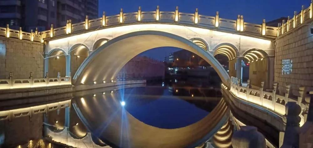 美轮美奂济宁城区老运河沿线6桥亮化用光影点燃济州之夜