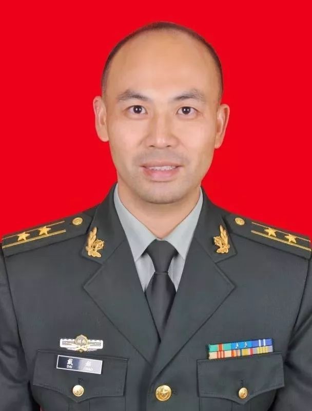 2019年度武警湖南总队"践行强军目标十佳标兵"微信投票活动震撼开启!
