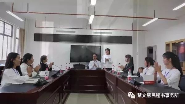 我是隶属于云南民族大学澜湄国际职业学院(职业技术学院)的慧文慧民