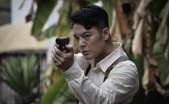 《与狼共舞》,剧中的陈少杰和梁海棠有着不少的感情纠葛,电视剧播出后