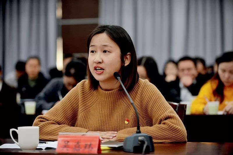 给力!闽侯这个座谈会汇聚了这么多青年英才