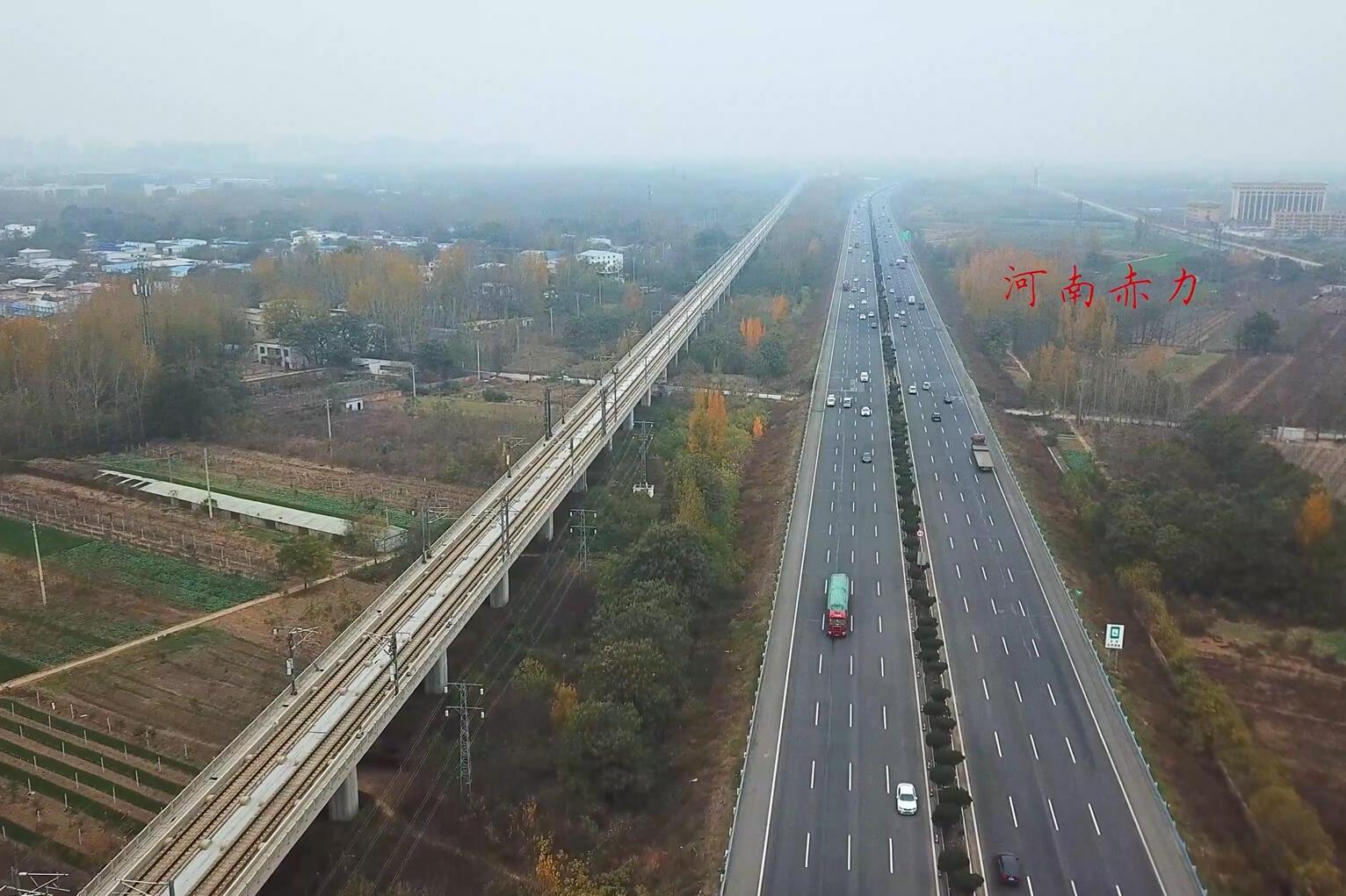 中国双向16车道图片