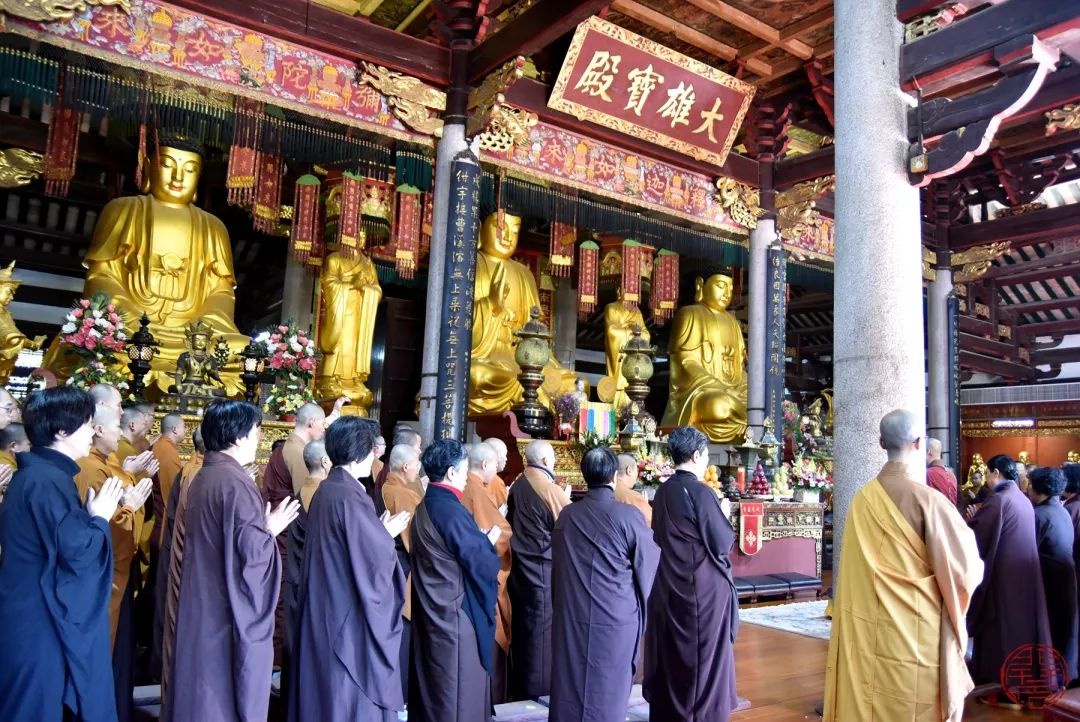 潮州开元镇国禅寺今日举行2019年冬季水陆法会熏坛洒净仪式