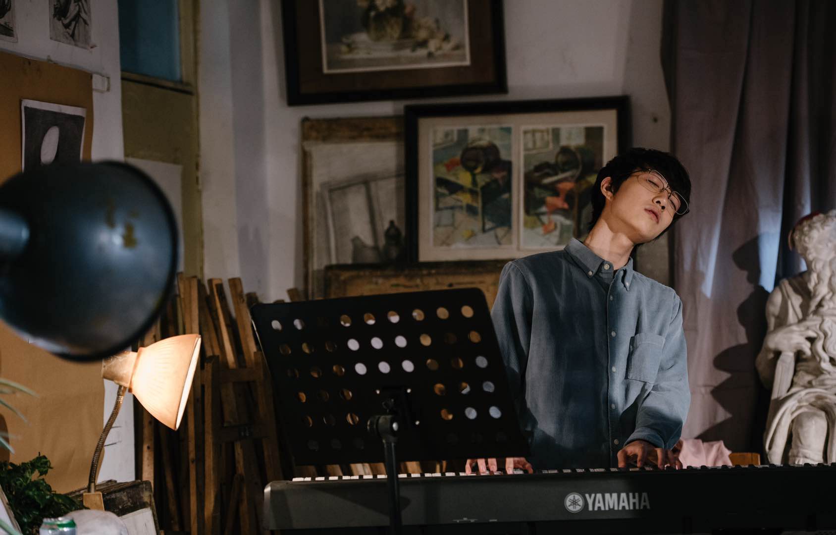 吕绍聪一生有你热映网友承包全片笑点