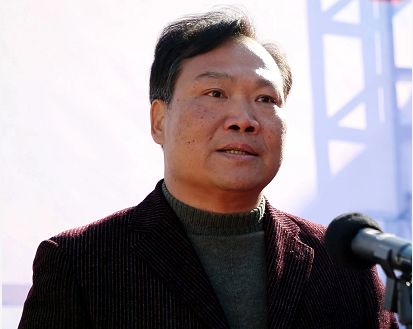 县委书记陈宏作庆典致辞(谭凯兴/摄)12月3日,华电融安白云岭风电场