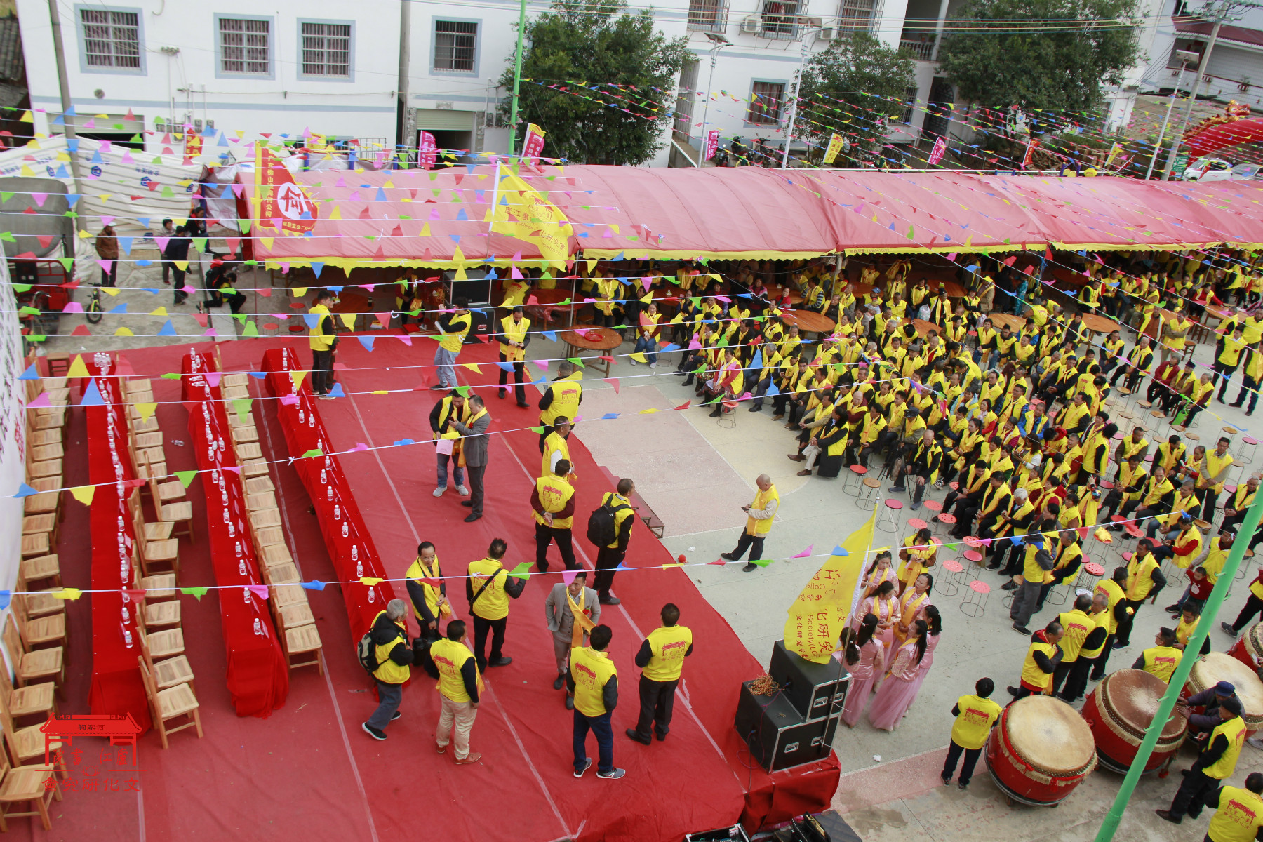 侧记广西何氏仁本堂巡礼记庐江书院广西分会主办地