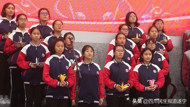遂宁中学举办2019年纪念“12.9&quot;歌咏比赛(图8)