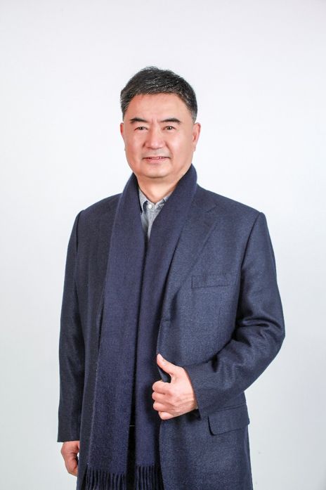 合作编剧的《同心兄弟》《我和胡杨的约定》被拍摄成各30集电视连续剧