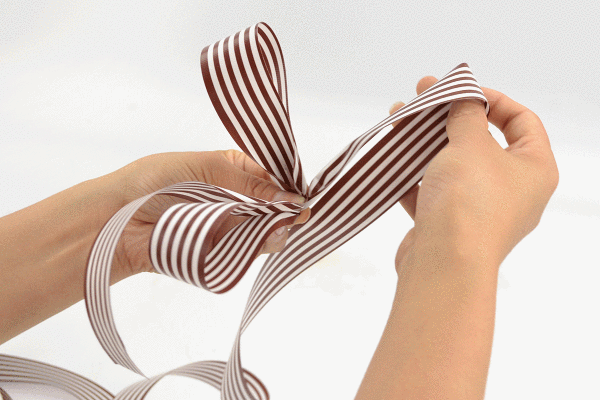 1分钟教你打出完美法式蝴蝶结布尔玛小课堂