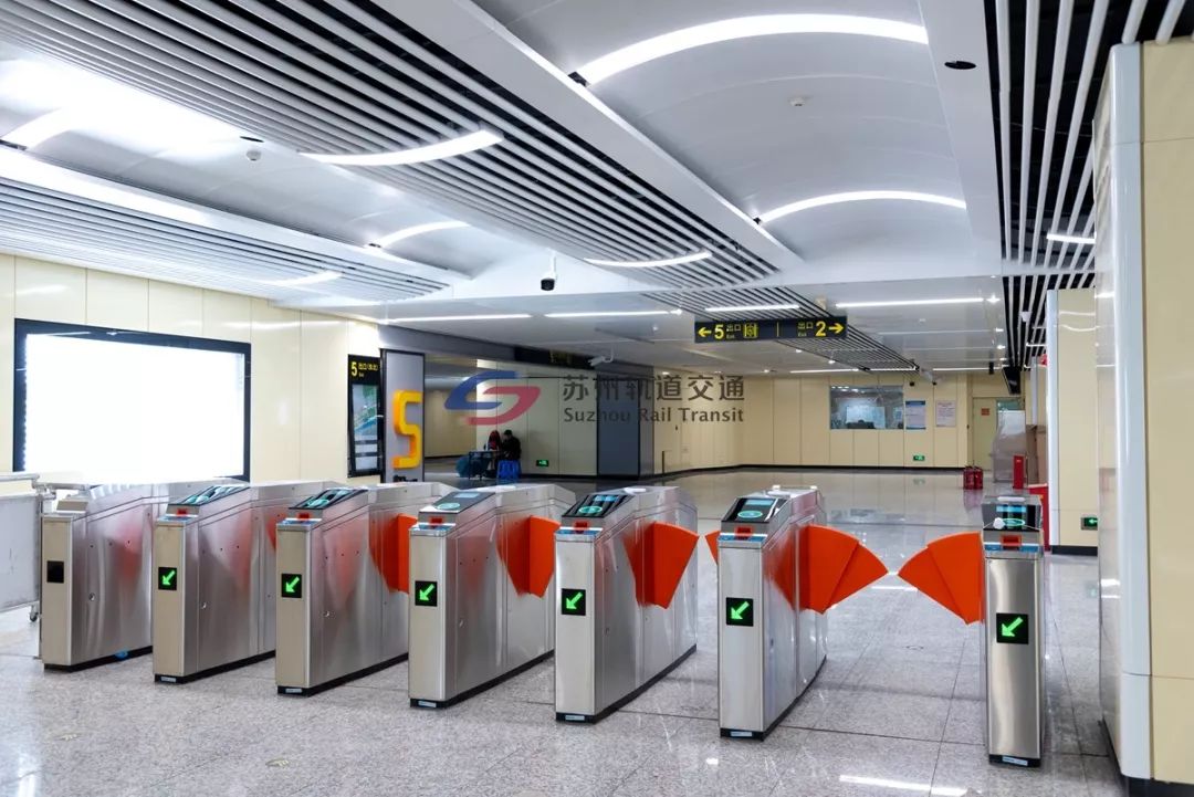 轨交3号线特色车站!