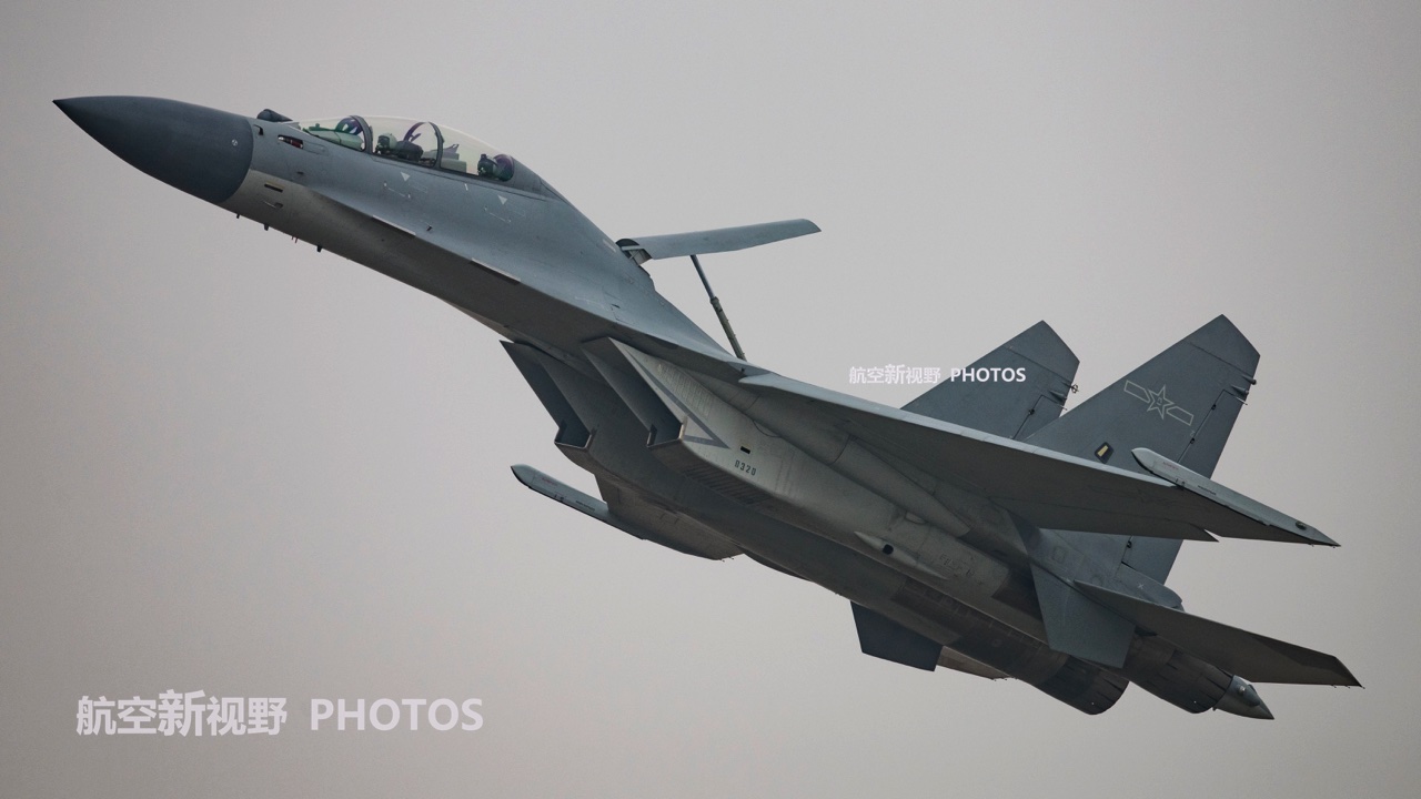 沈飞产品歼16典型三代半重型多用途战机国产装备新起点