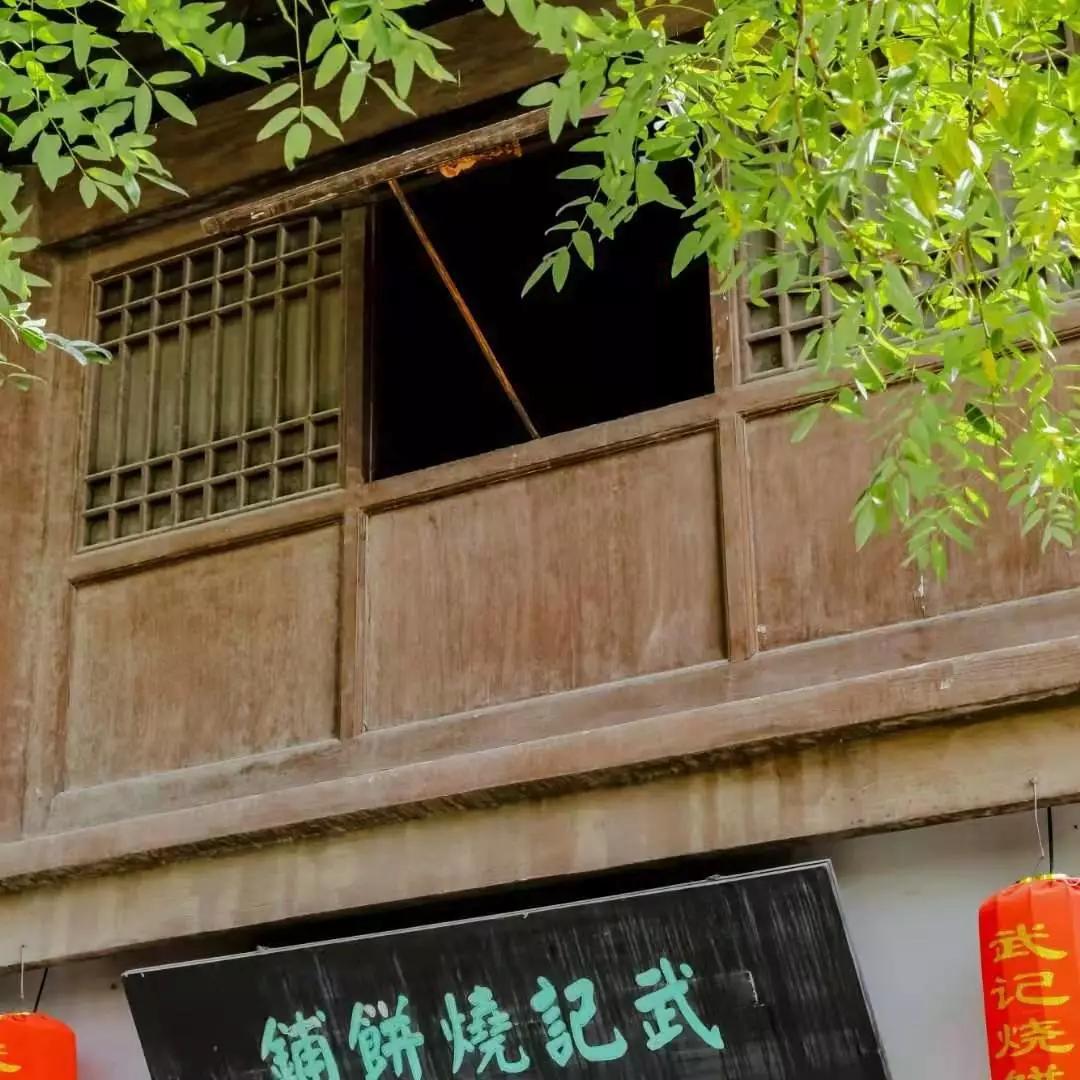 旅游城以《水浒传》《金瓶梅》中的故事为背景和主题,还原了王婆茶馆