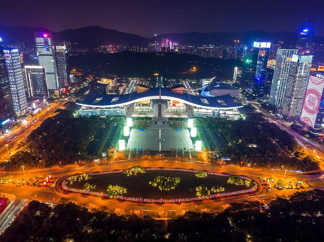 一座城一本书 | 解码读城:水晶岛_深圳