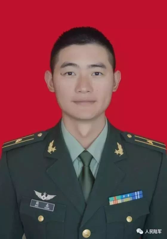 投票遵义一人参选陆军十大标兵快来给他投上一票